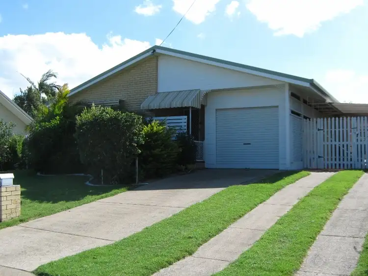 109 East Street, Scarness QLD 4655