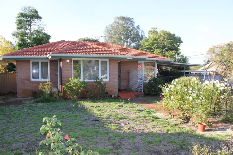 25 Dolan Way, Lockridge WA 6054
