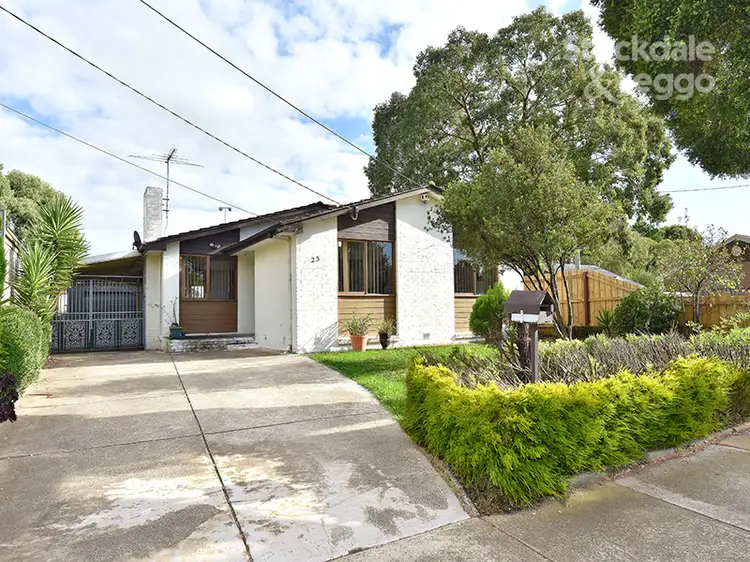 Main view of Homely house listing, 25 Huskisson Avenue, Lalor VIC 3075
