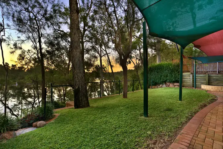 7 Riverview Close, Westlake QLD 4074
