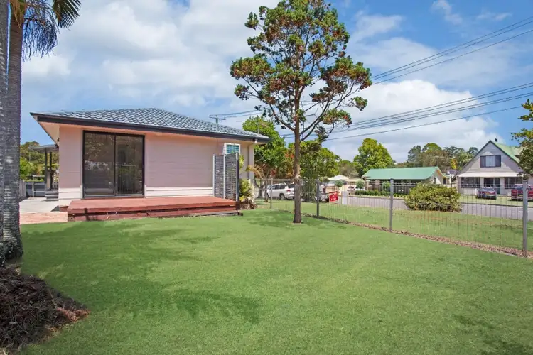 Sixth view of Homely house listing, 2 Boyd Avenue, Lemon Tree Passage NSW 2319