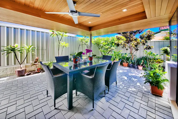 15 c Stewart Street, Scarborough WA 6019