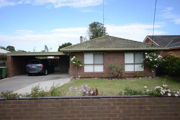 56 DOHERTY STREET, Bairnsdale VIC 3875