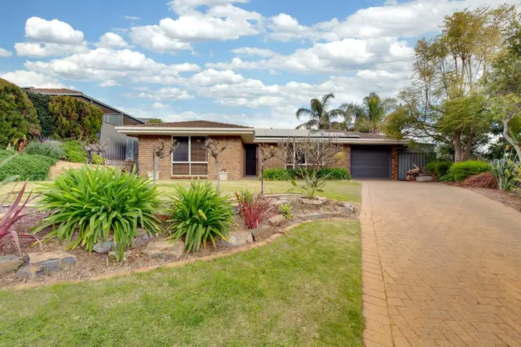 20 Arachne Drive, Hallett Cove SA 5158