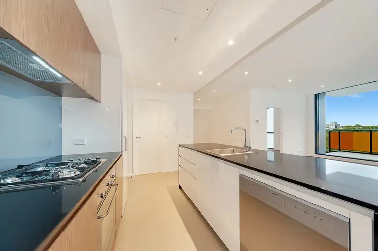 707/6 Saunders Close, Macquarie Park NSW 2113