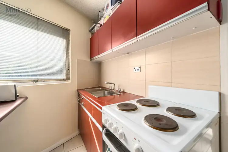 Third view of Homely studio listing, 14/68 Roslyn Gardens, Elizabeth Bay NSW 2011