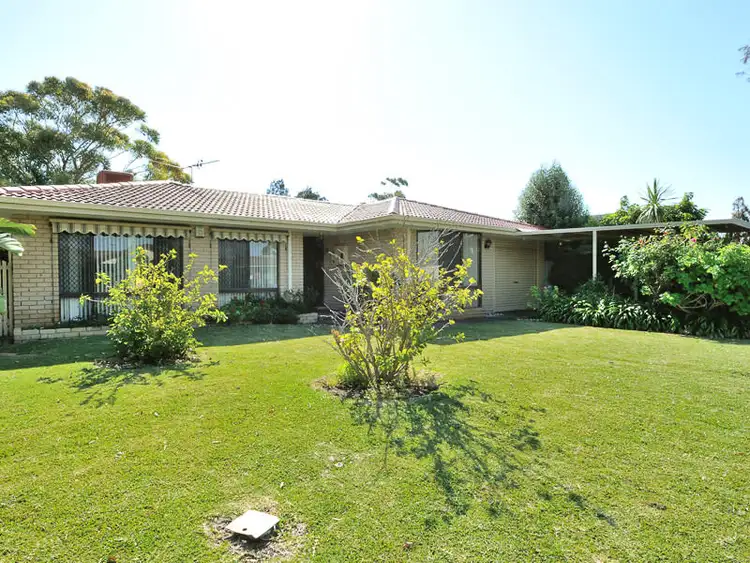 8 Tobago Place, Safety Bay WA 6169