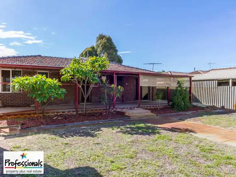 Third view of Homely house listing, 6 Frankland Court, Gosnells WA 6110