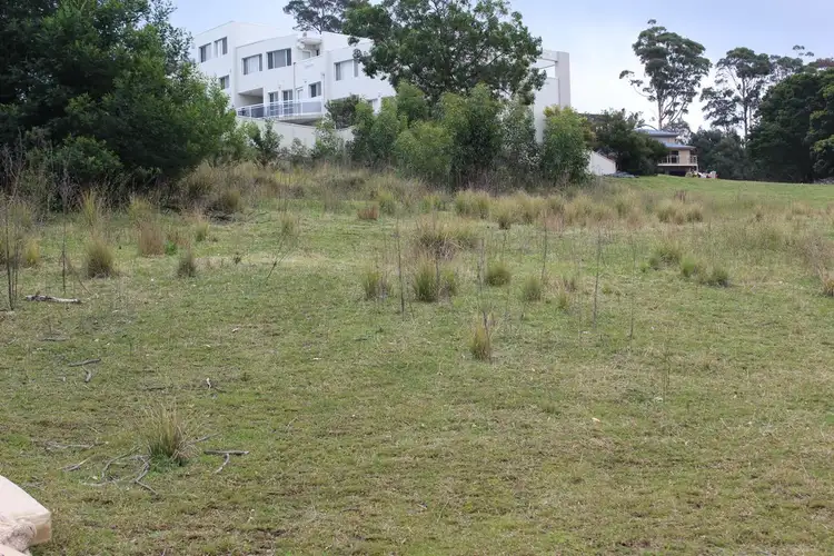 7 Henry Place, Long Beach NSW 2536