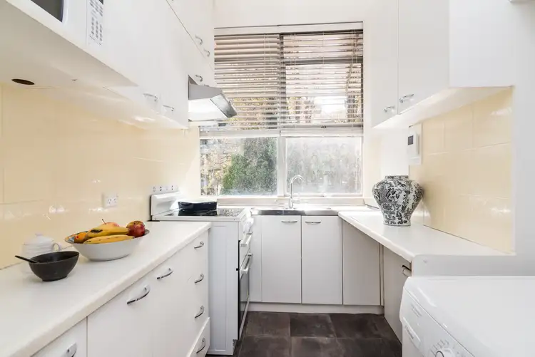 Third view of Homely apartment listing, 34/1 Holdsworth Avenue, Elizabeth Bay NSW 2011