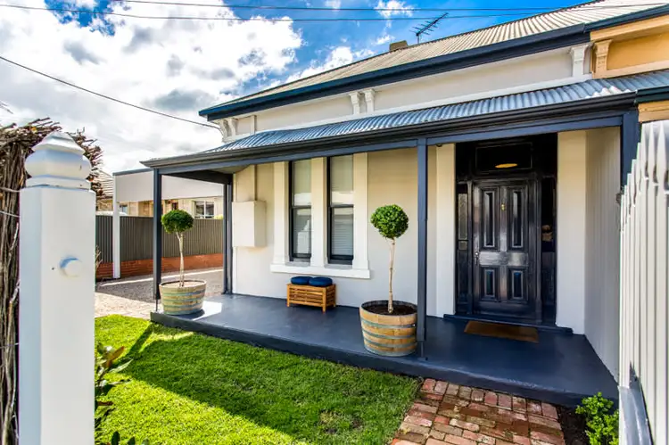 11 Dudley Street, Semaphore SA 5019