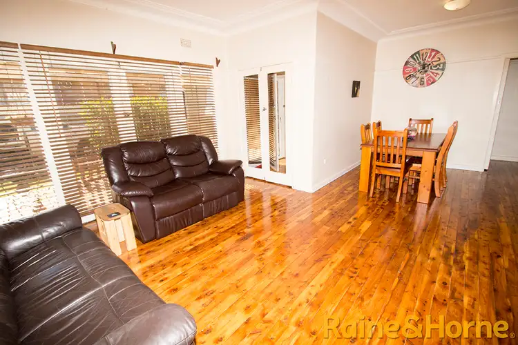 Fifth view of Homely house listing, 147 Third Avenue, Narromine NSW 2821