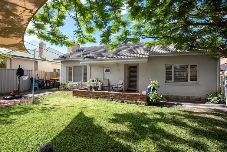 40 Boronia Street, Innaloo WA 6018