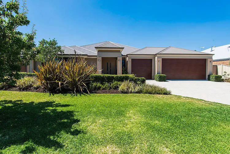89 Gibbs Road, Atwell WA 6164