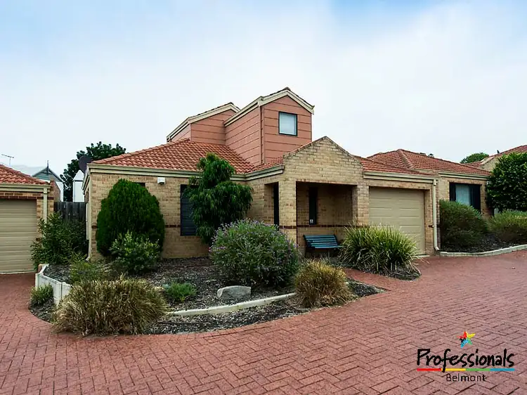 Second view of Homely house listing, 3/ 18-20 the crescent, Redcliffe WA 6104