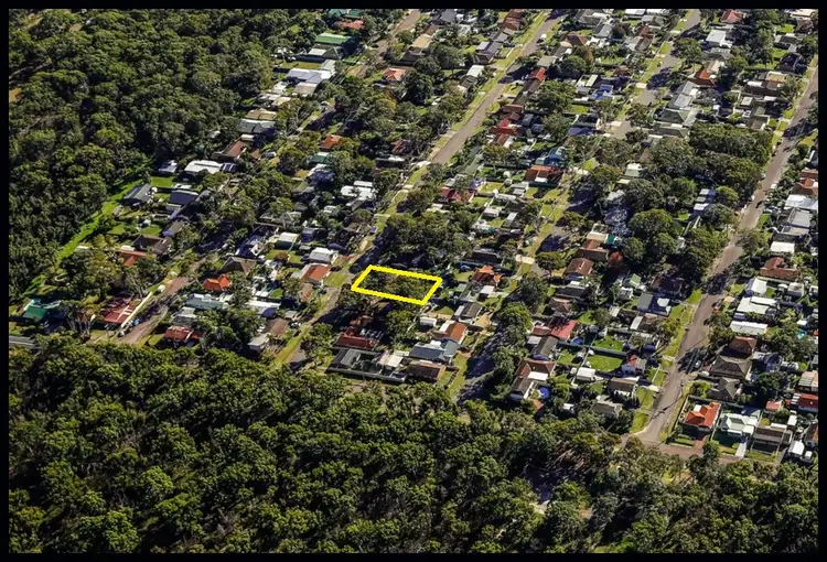 56 Leumeah Ave, Chain Valley Bay NSW 2259