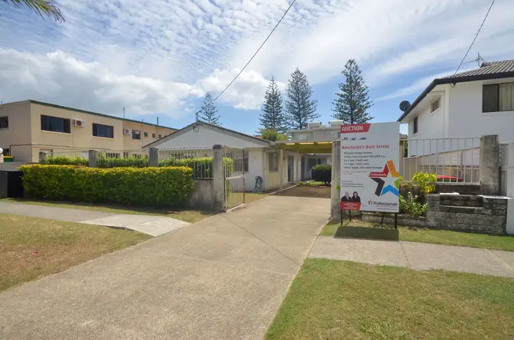 Seventh view of Homely house listing, 31 Seabeach Avenue, Mermaid Beach QLD 4218