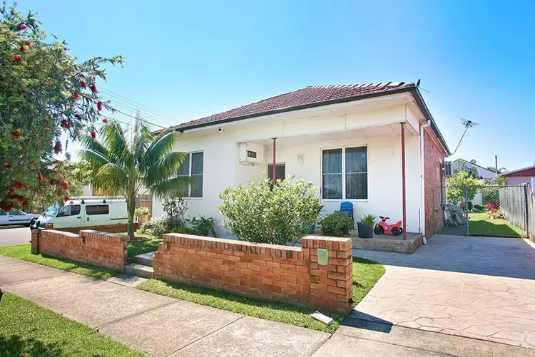 49 Shadforth, Wiley Park NSW 2195