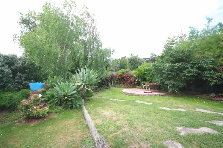 Seventh view of Homely house listing, 103 John Fawkner Drive, Endeavour Hills VIC 3802