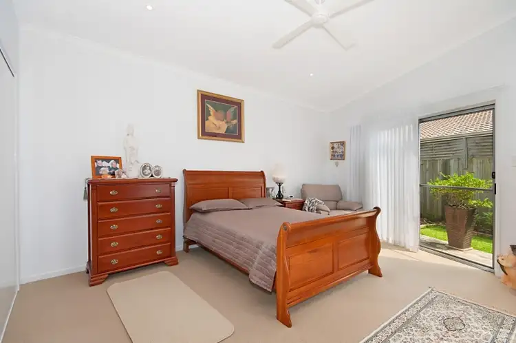 Fifth view of Homely house listing, 2/7 Gara Court, Ocean Shores NSW 2483