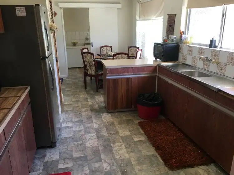 Fifth view of Homely house listing, 4 Marlow Way, Thornlie WA 6108