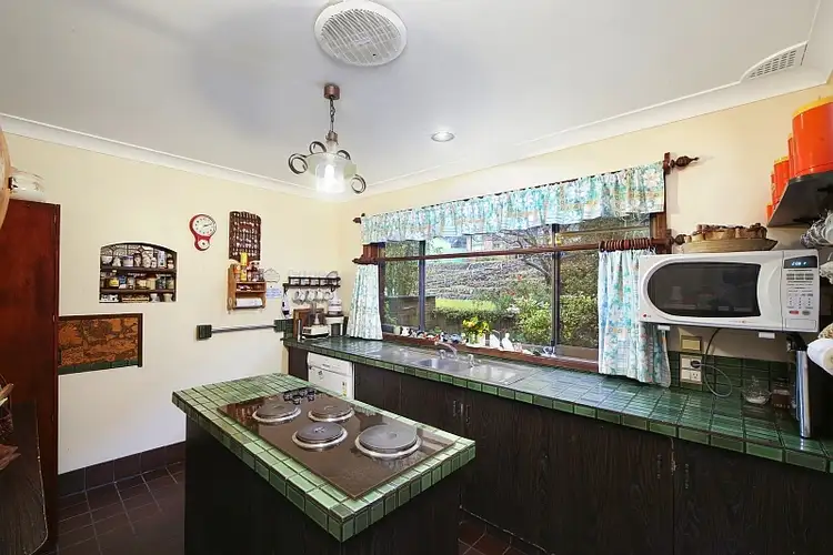 Fourth view of Homely house listing, 19 Nari Avenue, Point Clare NSW 2250