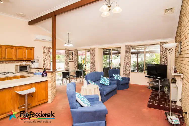 Third view of Homely house listing, 10 Westminster Crt, Armadale WA 6112