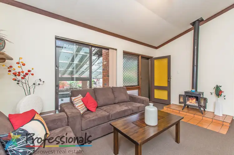 Third view of Homely house listing, 1/452 High Road, Ferndale WA 6148