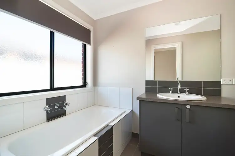 Fourth view of Homely house listing, 28 Irontree Close, Kangaroo Flat VIC 3555