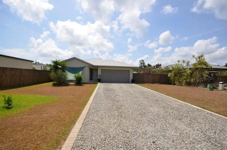 4 Waratah Close, Mossman QLD 4873