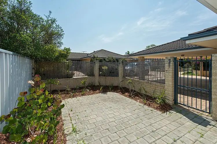 Fourth view of Homely villa listing, 7/71 Upton Street, St James WA 6102