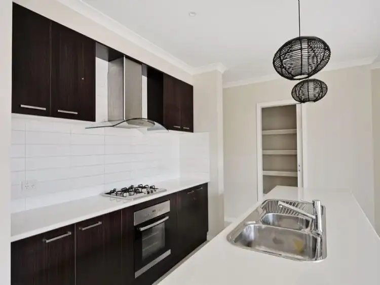 Seventh view of Homely house listing, 22 Cimmaron Way, Kialla VIC 3631