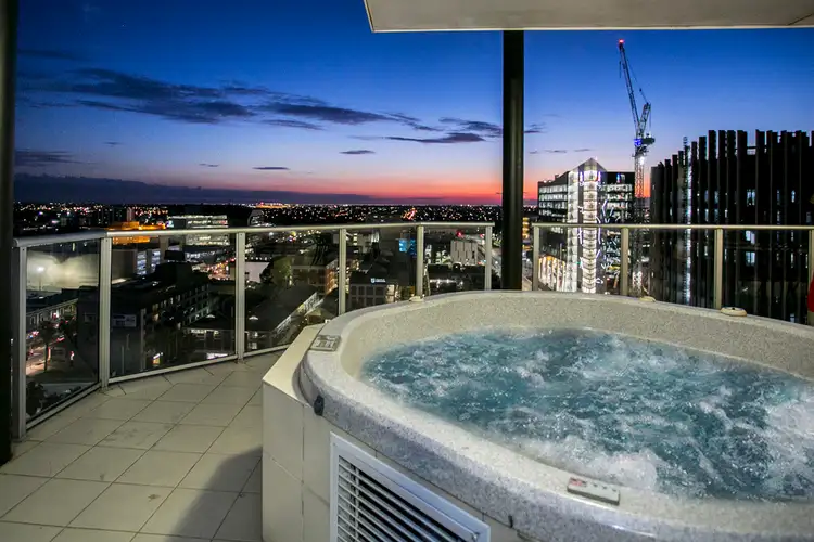 1707/96 North Terrace, Adelaide SA 5000
