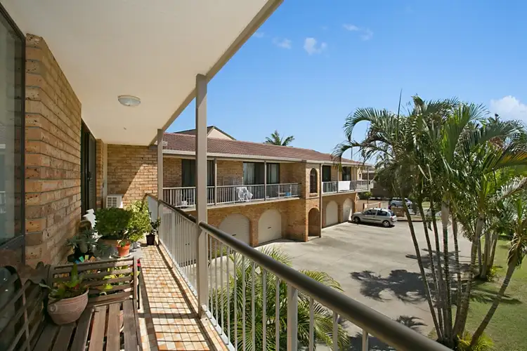 Third view of Homely unit listing, 3/3 Angie Court, Mermaid Waters QLD 4218
