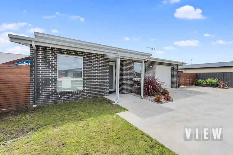 2/49 Stanley Street, Latrobe TAS 7307
