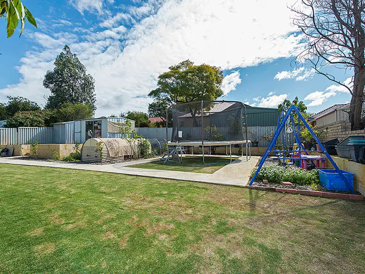 6 Bourke Street, Kensington WA 6151
