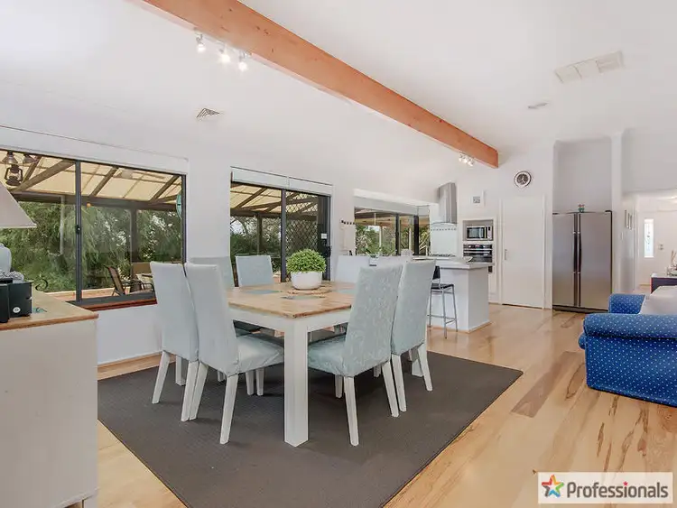 5 Farrier Court, Wellard WA 6170