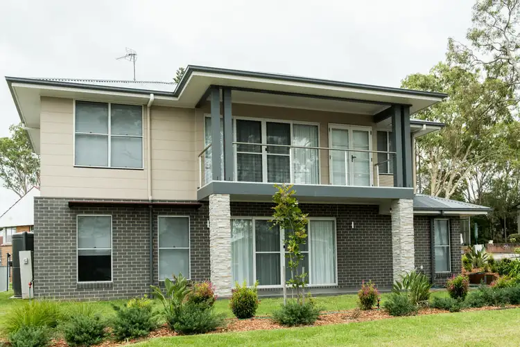 48 Caswell Crescent, Tanilba Bay NSW 2319
