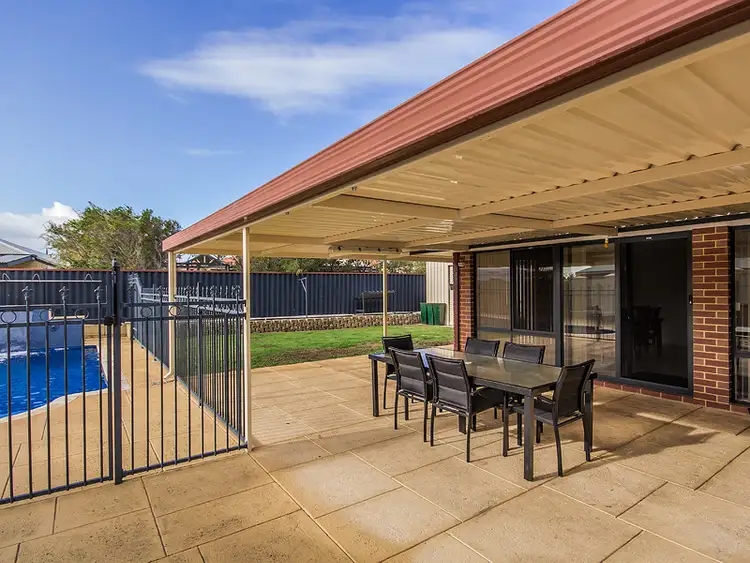 Sixth view of Homely house listing, 10 Pulsano Mews, Secret Harbour WA 6173