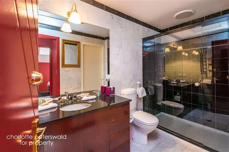 Fifth view of Homely apartment listing, 2/3 Brooke Street, Hobart TAS 7000