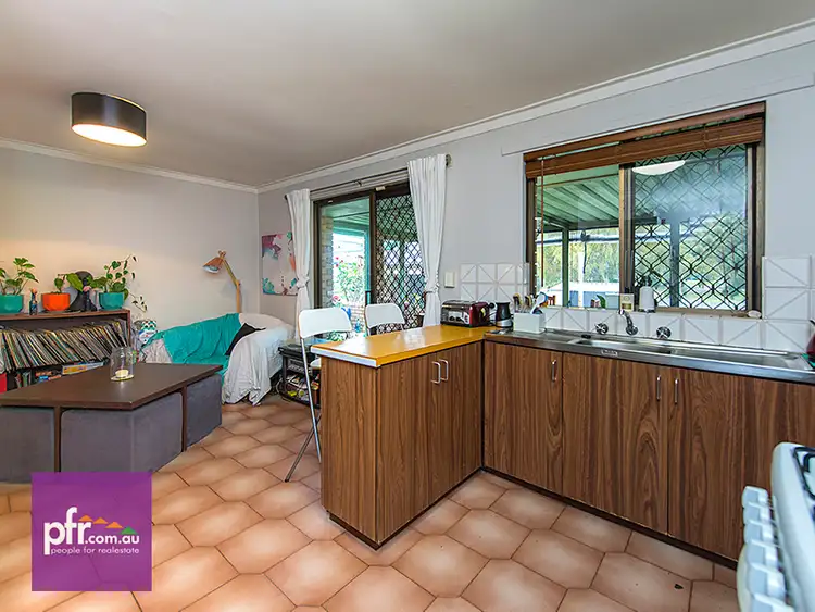 Fifth view of Homely house listing, 9 Honeysett Court, Hamilton Hill WA 6163