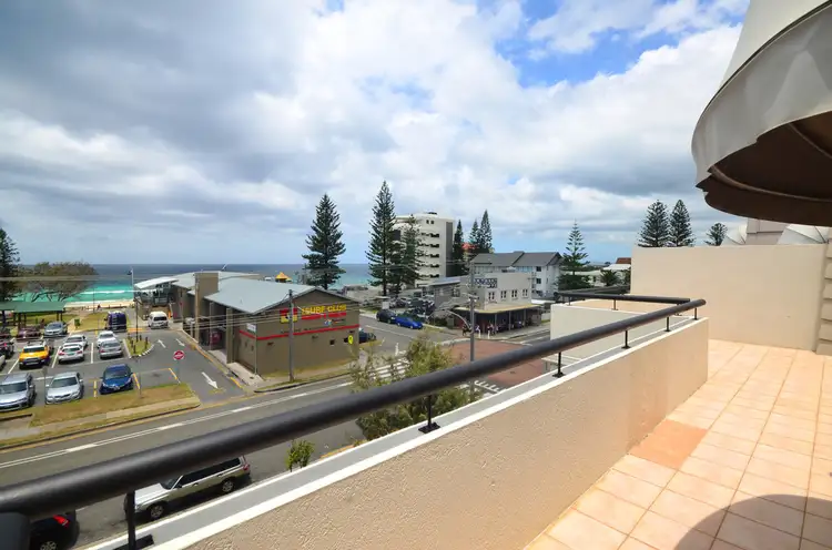 Unit @ 26 Albatross Avenue, Mermaid Beach QLD 4218