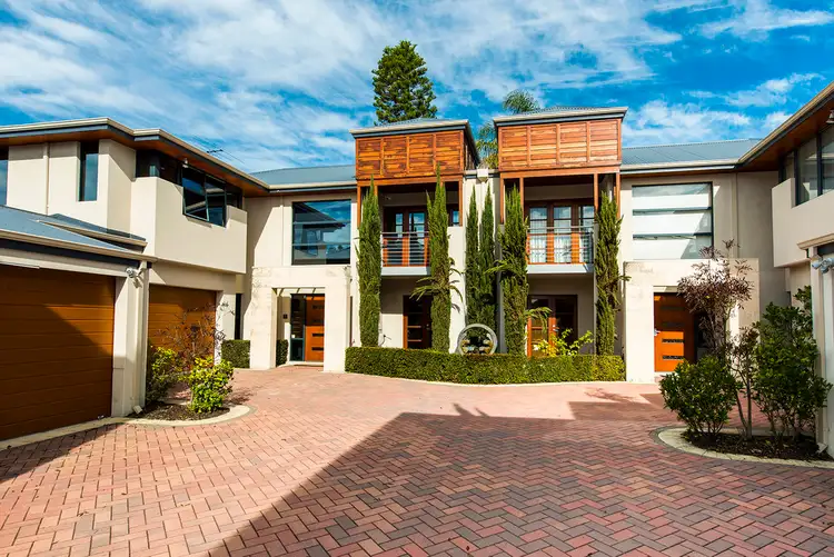 Unit 3, 125 HENSMAN STREET, South Perth WA 6151