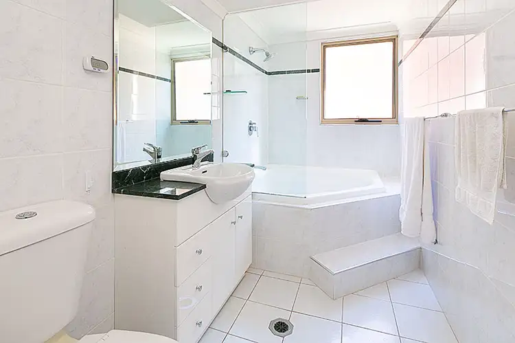 Sixth view of Homely apartment listing, 4/12 Chaleyer Street, Rose Bay NSW 2029