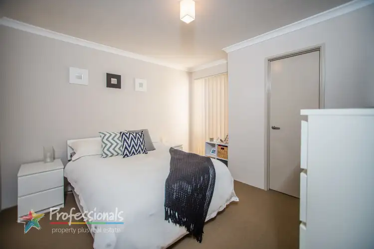 Sixth view of Homely house listing, 1/18 Malting Court, Canning Vale WA 6155