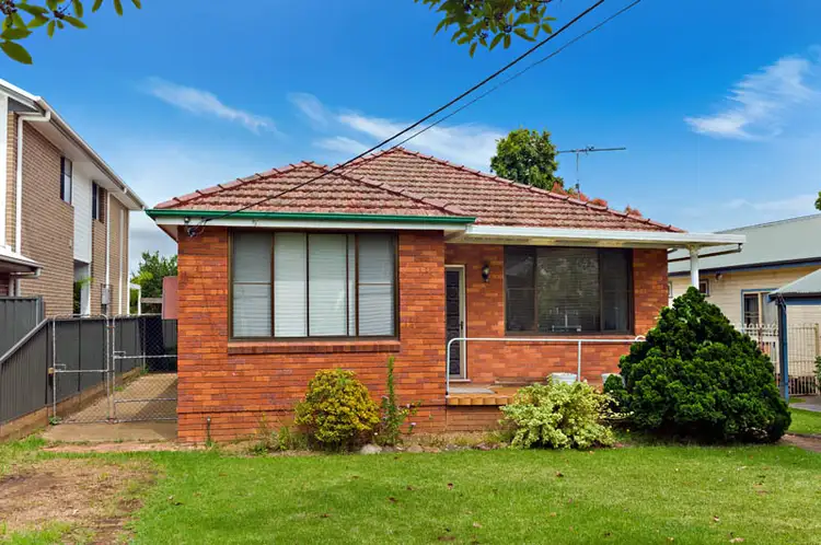 68 Hinemoa Street, Panania NSW 2213