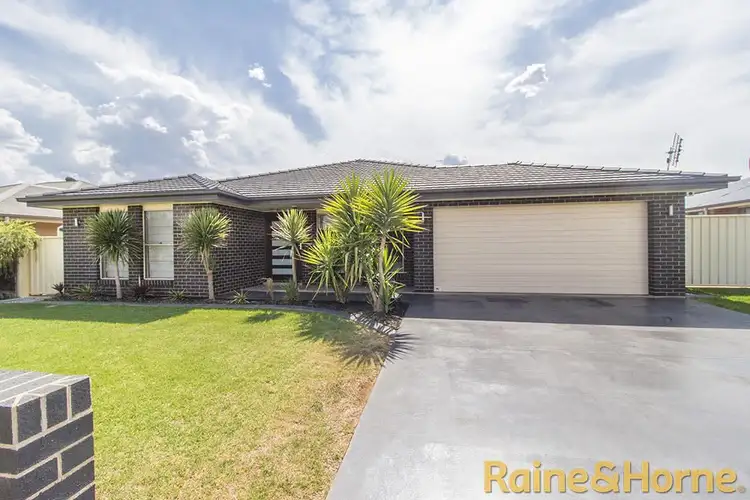 10 Timgarlen Avenue, Dubbo NSW 2830