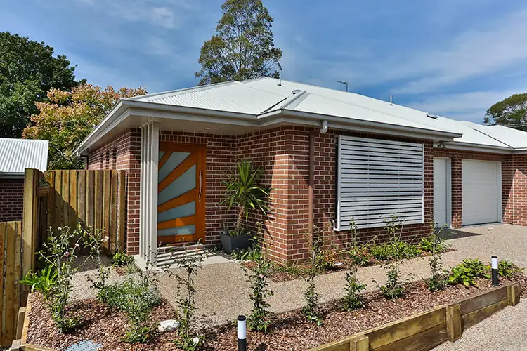 Main view of Homely unit listing, Villa 2/5 Bright Street, South Toowoomba QLD 4350