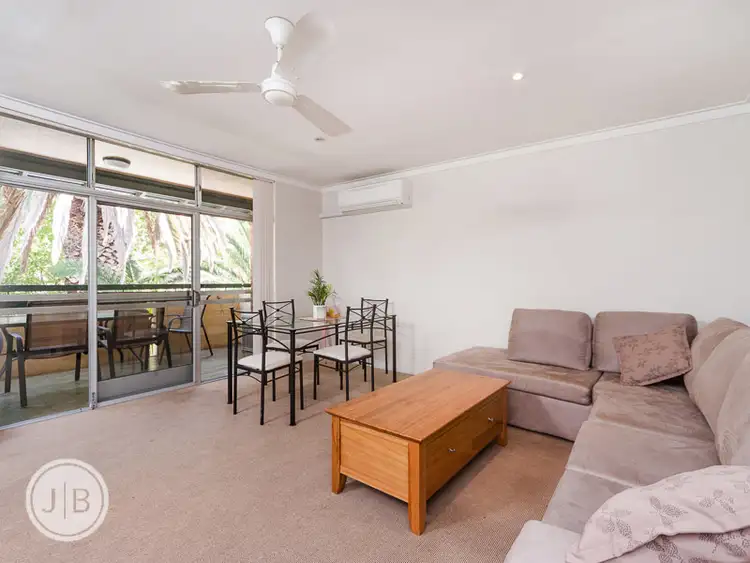 7/12 Eric Street, Como WA 6152