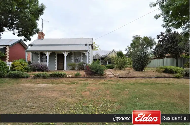121 Hovell Street